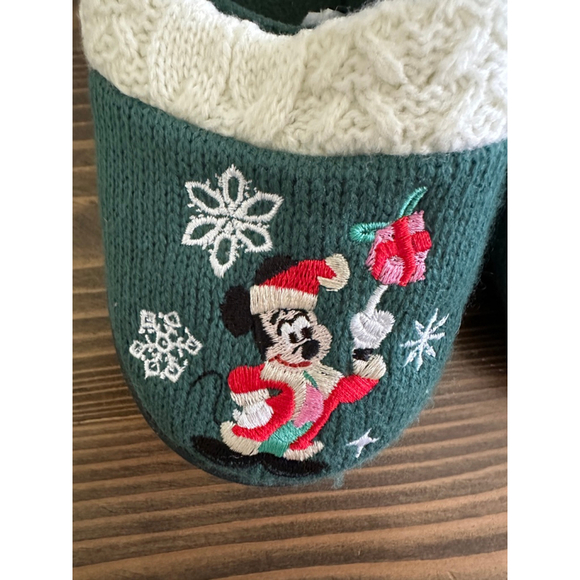 Kids Disney Mickey Minnie Christmas Slippers Green White Size 13/1 Festive - Picture 2 of 5